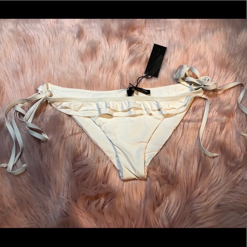 TAVIK Swim Bottom in White Size Large